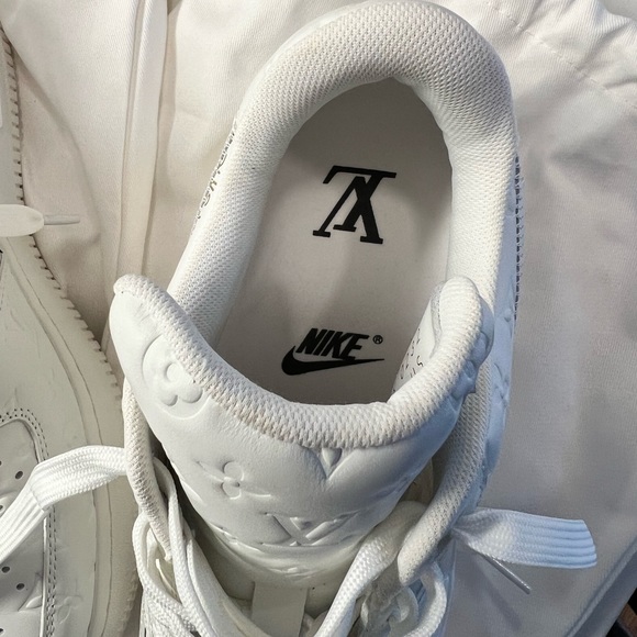 Virgil Abloh x Louis Vuitton AF1 - Picture 4 of 11
